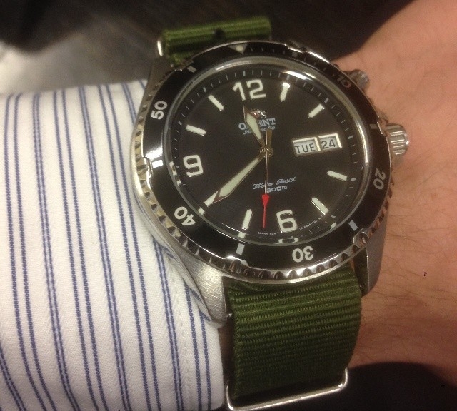 Orient on a $7 NATO strap from #cheapestnatostraps.com #orient #natostrap #natoband #diverswatch