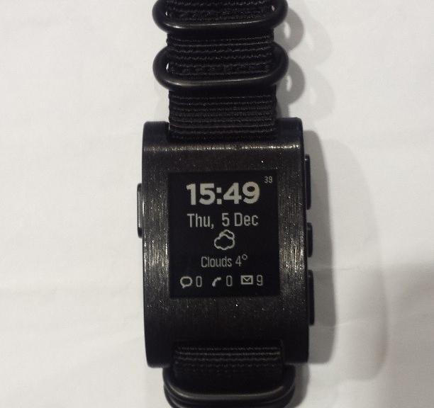 Pebble Smartwatch on a PVD coated Zulu strap from #cheapestnatostraps #pebblesmartwatch #pebble #smartwatch #natostrap #natoband