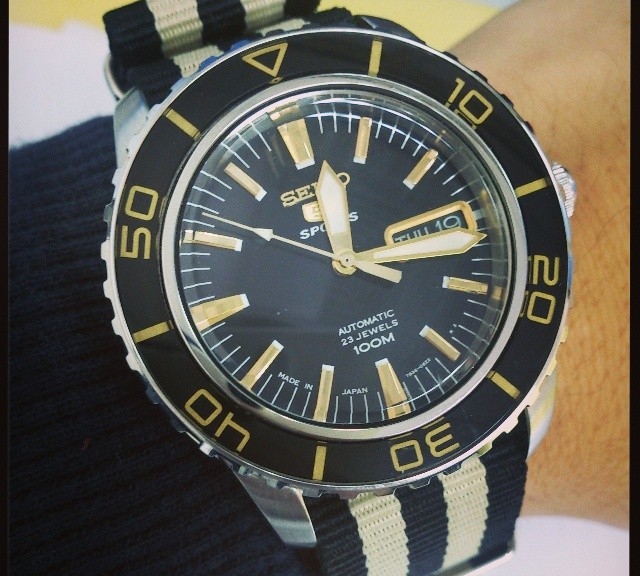 Seiko on a NATO strap from #cheapestnatostraps.com #seiko5 #seiko #diverswatch #natostrap #natoband