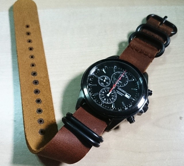 @dxsibo's Seiko Chronograph on a leather Zulu strap from #cheapestnatostraps.com #seiko #chronograph #leathernatostrap #zulustrap #natostrap #natoband #klocksnack #watchuseek #instawatch