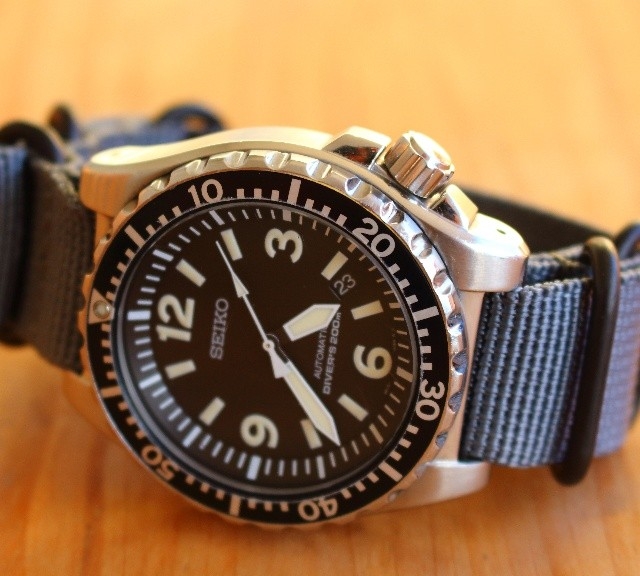 Seiko divers watch on a PVD Zulu strap from #cheapestnatostraps.com #seiko #diverswatch #zulustrap #natostrap #natoband #klocksnack #watchuseek