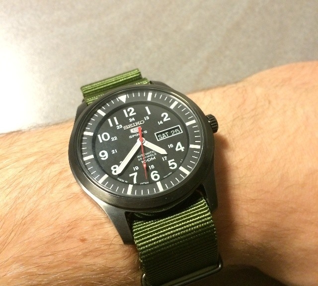 Seiko 5 on a NATO strap from #cheapestnatostraps.com #seiko #seiko5 #natostrap #natoband #klocksnack #watchuseek