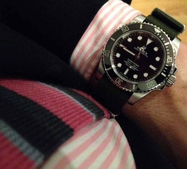 Rolex Submariner on a NATO strap from #cheapestnatostraps.com #rolex #submariner #rolexsubmariner #natostrap #natoband