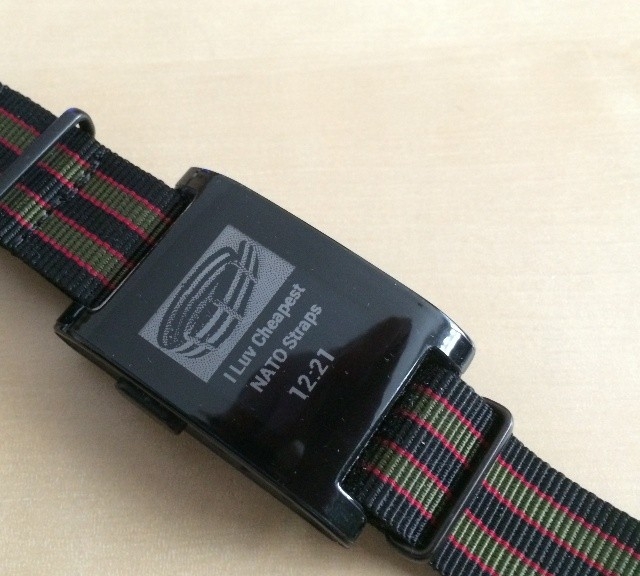 Pebble Smartwatch on a James Bond striped NATO strap from #cheapestnatostraps.com #pebble #smartwatch #natostrap #natoband #jamesbond #watchesofinstagram #instawatch