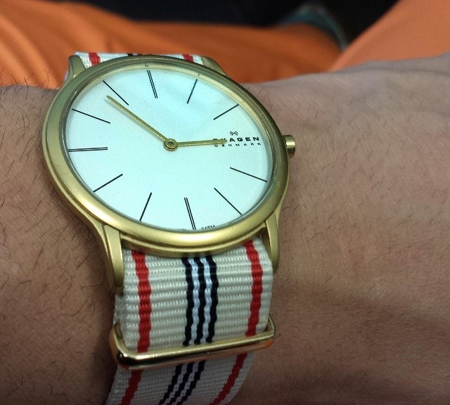 Skagen on a gold NATO strap from #cheapestnatostraps.com #skagen #natostrap #natoband #goldwatch #klocksnack #watchuseek