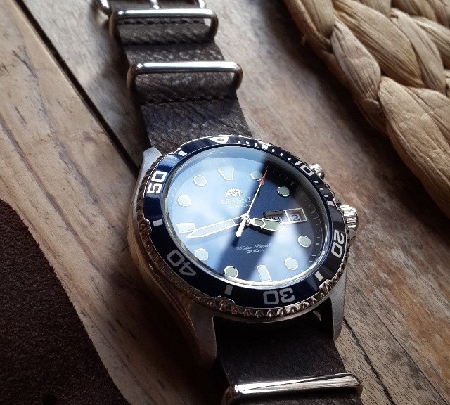 Orient Blue Mako on a vintage brown leather NATO strap from #cheapestnatostraps.com #orientmako #orient #leathernatostrap #natostrap #natoband #klocksnack #watchuseek #watchband #watchstrap