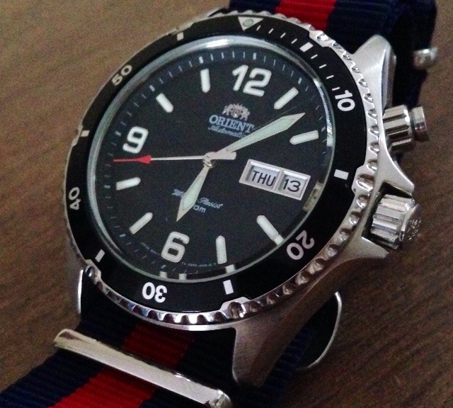 @daankok_'s Orient watch on a navy blue and red NATO strap from #cheapestnatostraps.com #orient #natostrap #natoband #klocksnack #watchuseek #watchband #watchstrap