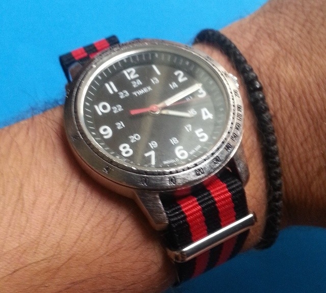 Timex Weekender on a black an red striped NATO strap from #cheapestnatostraps.com #timexweekender #weekender #timex #natostrap #natoband #klocksnack #watchuseek #instawatch #watchesofinstagram