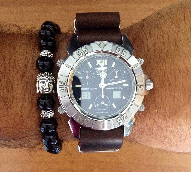 Chronograph watch with a leather NATO strap from #cheapestnatostraps.com #Chronograph #leathernatostrap #natostrap #natoband #klocksnack #watchuseek #instawatch #watchesofinstagram #watchaddict #wristporn