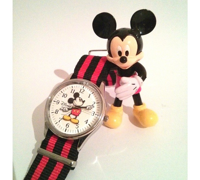 Vintage Disney watch on a NATO strap from #cheapestnatostraps.com #vintagewatch #natostrap #natoband #klocksnack #watchuseek #instawatch #watchesofinstagram #watchaddict #wristporn #watchband #watchstrap